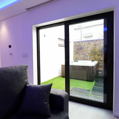 Dainty House Villa *